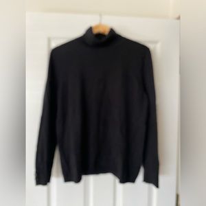 Soft classic turtleneck